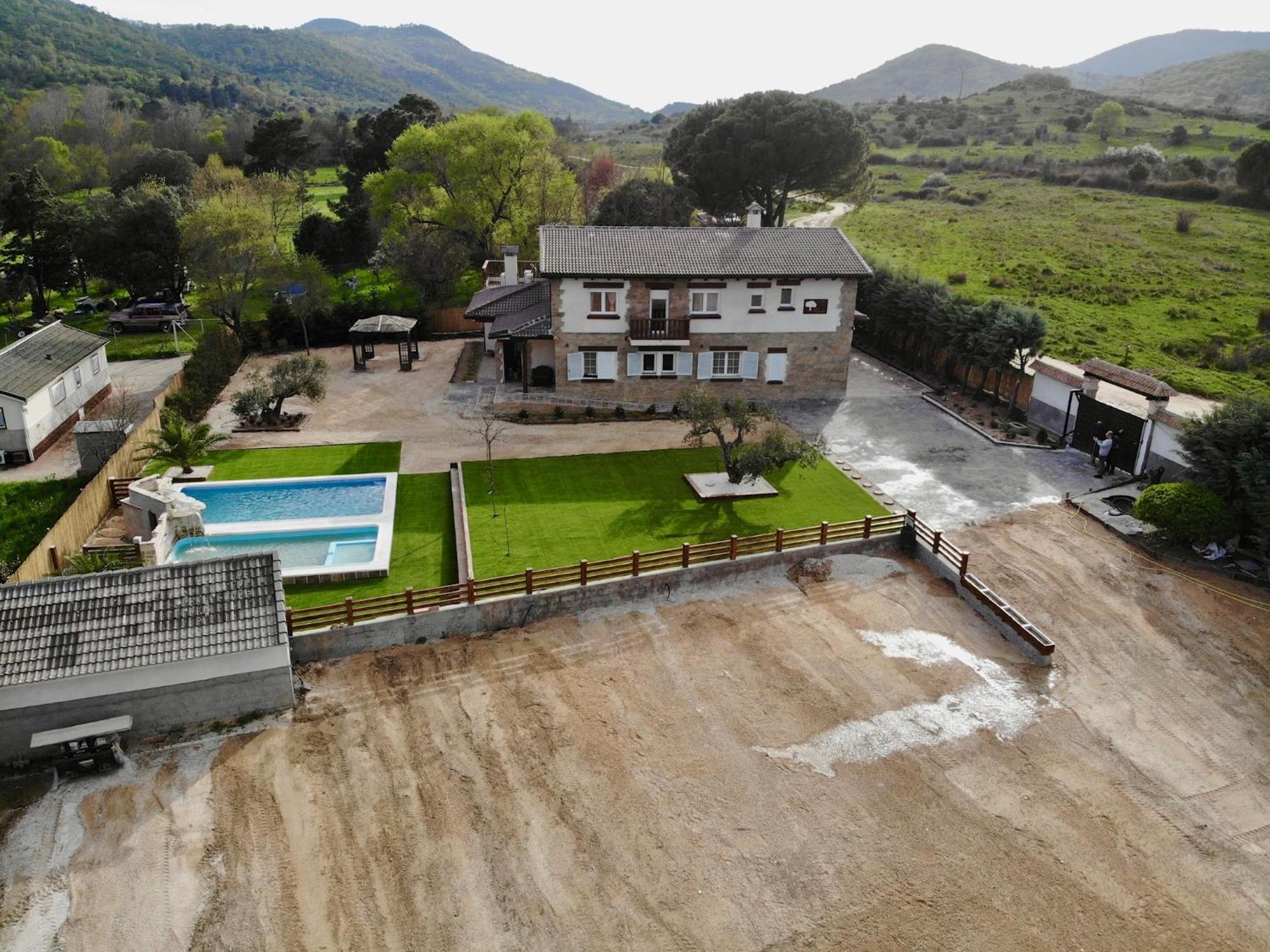 Finca Avellaneda Navahondilla Eksteriør billede
